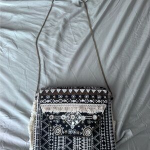 Chic Black and White Geometric Crossbody Bag